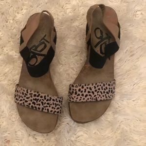 OTBT  animal print wedge, 91/2 but fits like an 81/2
